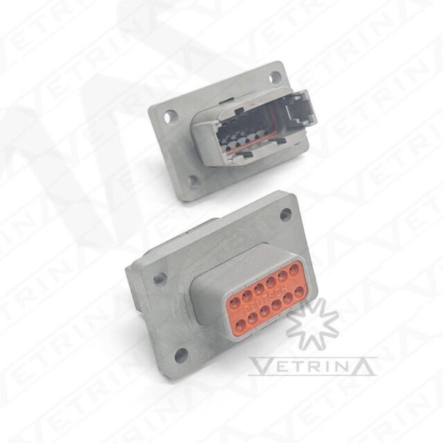 Conector macho selado Deutsch série DTM de 12 vias, modelo DTM04-12PA-L012, cor cinza com flange de 4 furos para montagem em painel e proteção IP68.