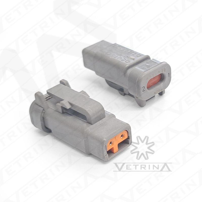 Conector fêmea selado Deutsch série DTM de 2 vias, modelo DTM06-2S-P006, cor preta com resistor terminador interno de 120 ohms para redes CAN Bus.