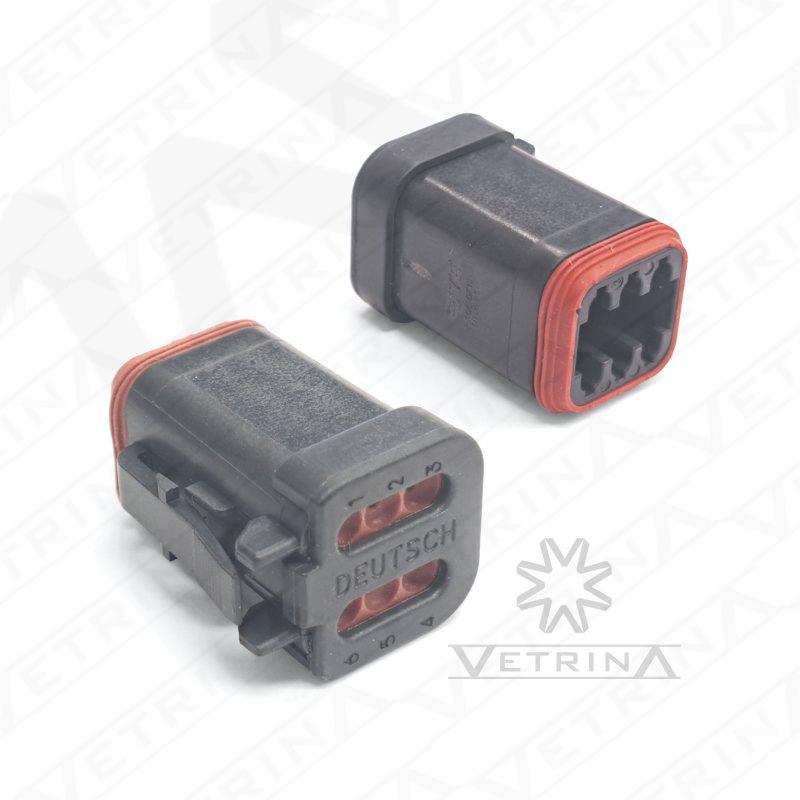Conector fêmea selado Deutsch série DT de 6 vias, modelo DT06-6S-E005, cor preta com retentor traseiro tipo end cap e proteção IP68.