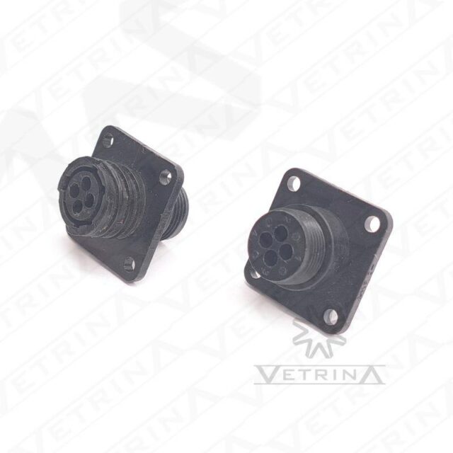 Conector CPC 4 vias preto com flange