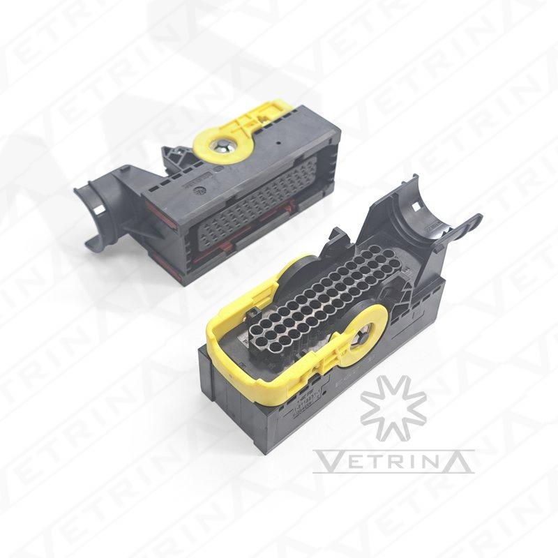 Conector LEAVYSEAL 46 vias preto e amarelo