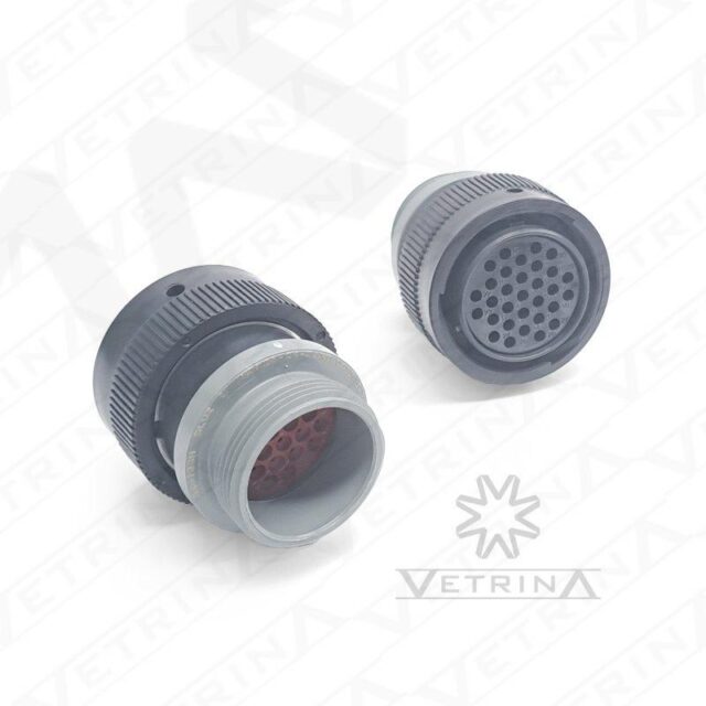 Conector fêmea selado Deutsch série HDP20 de 31 vias, modelo HDP26-24-31SE-L015, carcaça termoplástica preta com anel de rosca traseira e vedação E-seal.