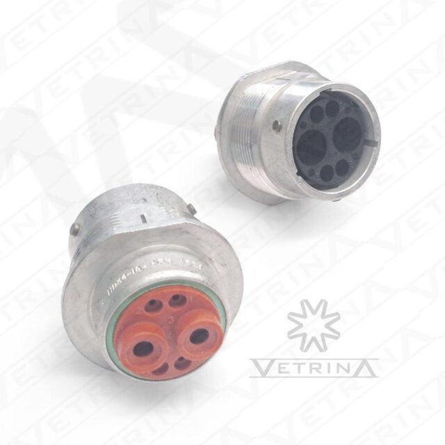 Conector receptáculo macho Deutsch série HD30 de 6 vias, modelo HD34-18-6PN, carcaça de alumínio resistente com proteção IP68 para uso pesado.
