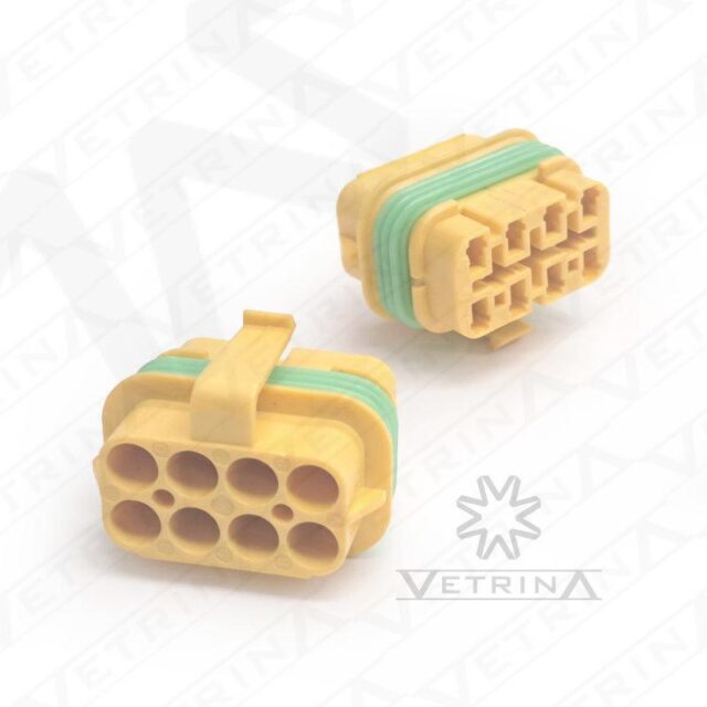 Conector fêmea Eaton Bussmann de 8 vias, modelo 32006-E22, cor amarela, para sistemas de distribuição de energia em chicotes elétricos pesados.