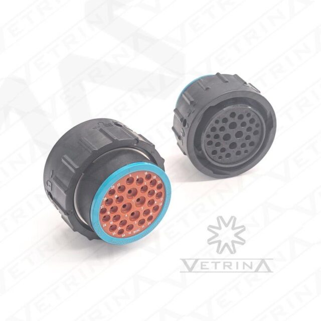 Conector circular Amphenol série AHDP de 29 vias, modelo AHDP06-24-29SR-SRA, na cor preta com adaptador de saída para proteção de cabos em aplicações industriais pesadas.