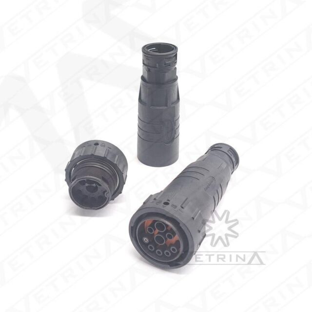 Conector circular Amphenol AHDP de 9 vias padrão ISOBUS, modelo AHDP06-24-91S-BS2, na cor preta com backshell de proteção para aplicações eletrônicas em máquinas agrícolas.