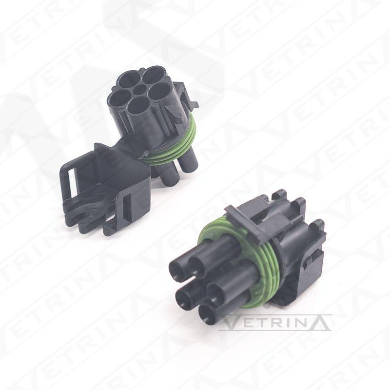 Conector macho selado Aptiv série Weather Pack de 5 vias, modelo 12034342, cor preta, ideal para proteção contra umidade em conexões elétricas de motores e chassis.