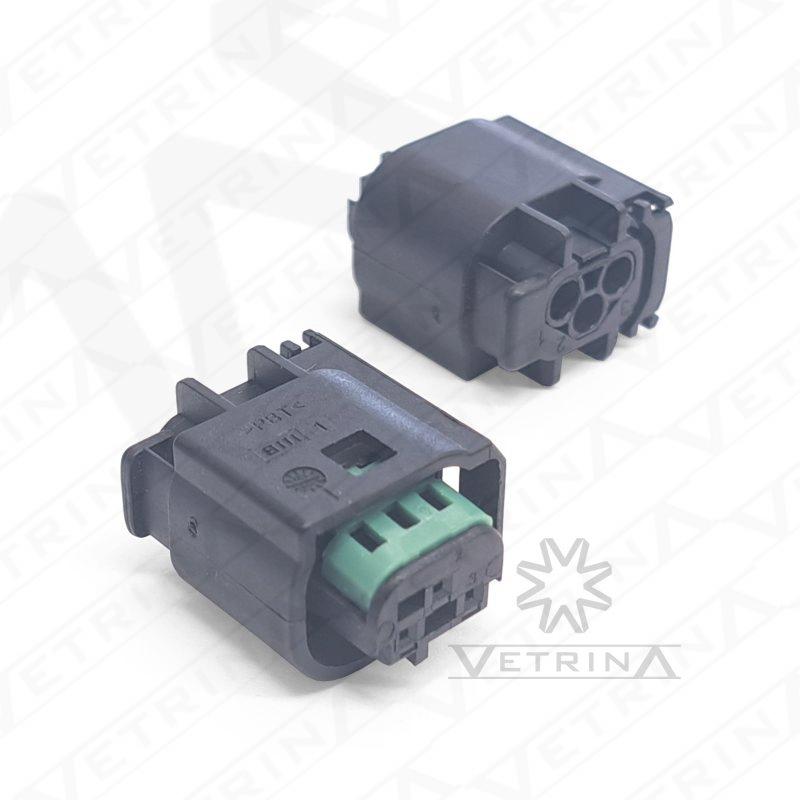 Conector fêmea TE Connectivity série MQS de 3 vias, modelo 1-967642-1, cor preta para sensores e sistemas eletrônicos automotivos.