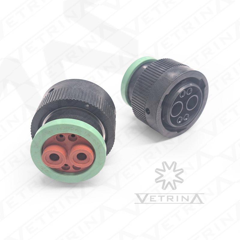 Conector plugue fêmea Deutsch série HDP20 de 6 vias, modelo HDP26-18-6SN-L017, carcaça termoplástica preta com vedação IP68.
